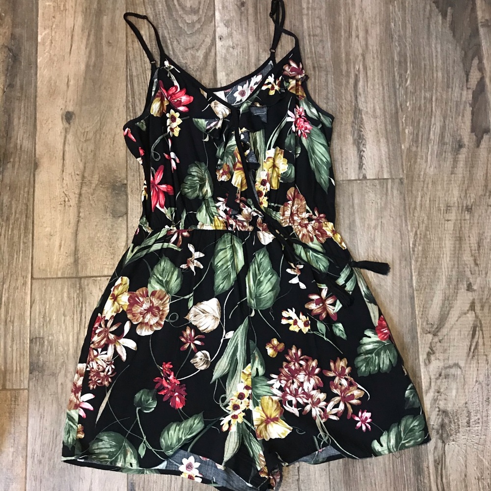 Tropical printed romper